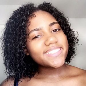 Meet your Posher, Makayla